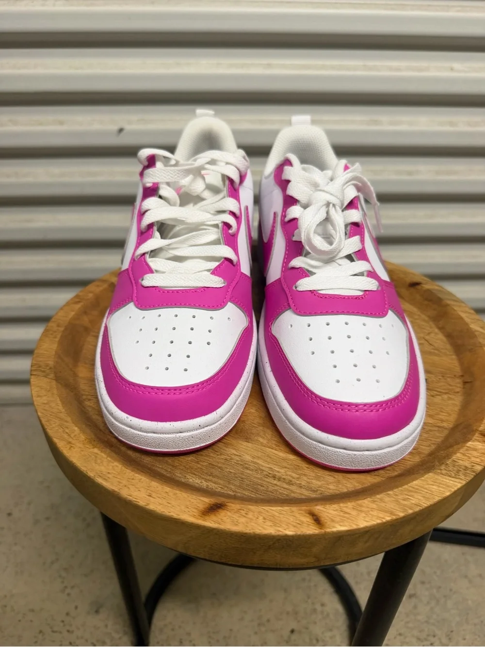 Nike Women’s White and Hot Pink Low-Top Sneakers
